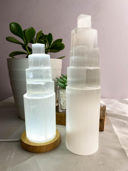 Natural Selenite Charging Tower with Lamp , High-Vibrational Energy Cleanser , Crystal Charging Stand , Crystal Tower , Crystal Energy